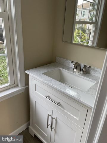 1666 HEMLOCK CIR, Downingtown, PA 19335