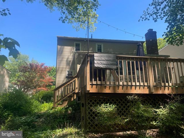 1666 HEMLOCK CIR, Downingtown, PA 19335