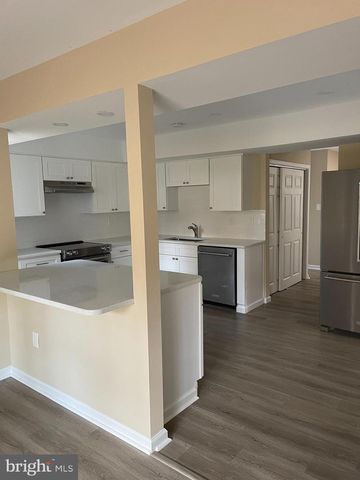 1666 HEMLOCK CIR, Downingtown, PA 19335