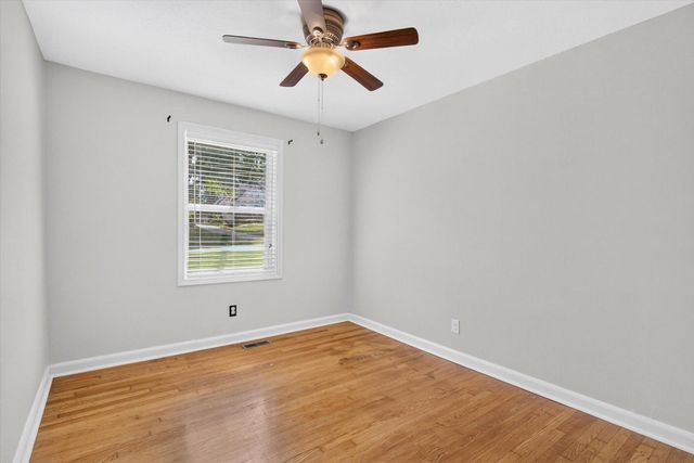 1345 E Walnut Street, Springfield, MO 65802
