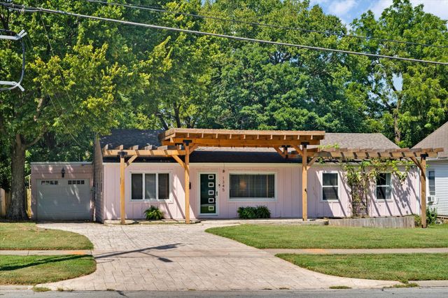 1345 E Walnut Street, Springfield, MO 65802