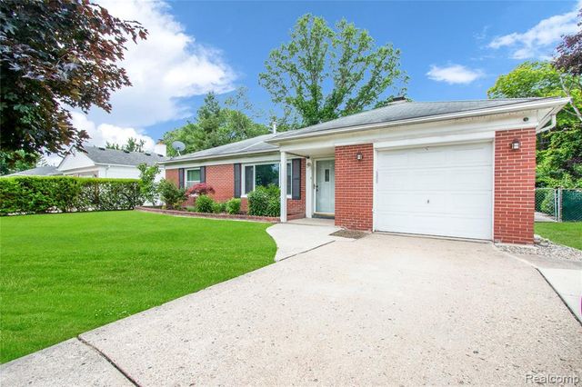16899 Beech Daly Road, Redford, MI 48240