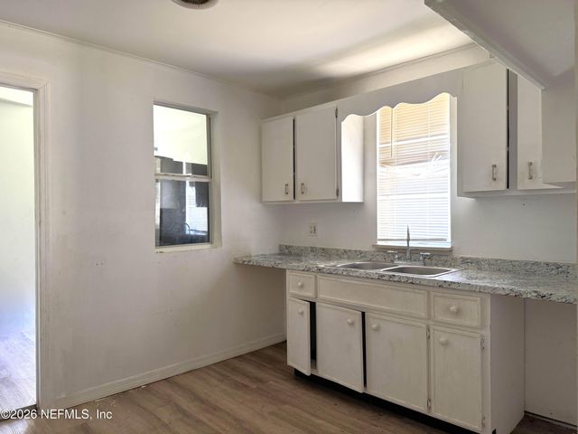 1074 HOOD Avenue, Jacksonville, FL 32254