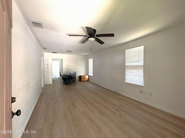 1074 HOOD Avenue, Jacksonville, FL 32254