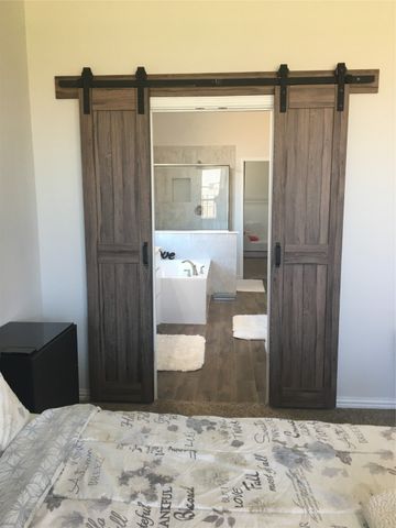 3457 Brighton Drive, Midlothian, TX 76065