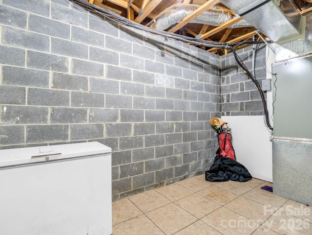 385 Park Street, Columbus, NC 28722