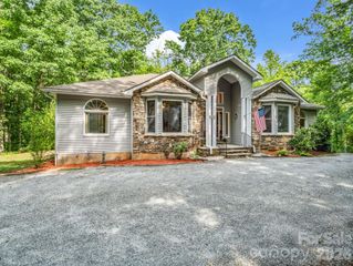385 Park Street, Columbus, NC 28722