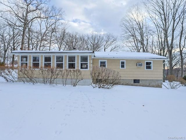 8 Wood Terrace, Newburgh, NY 12550