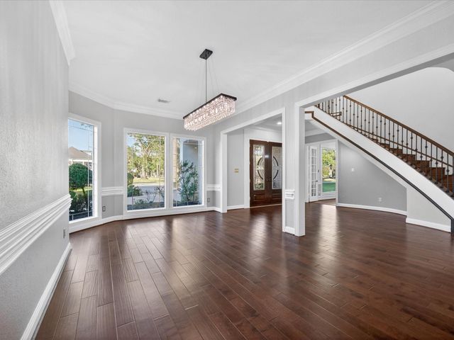 11 Gleannloch Estates Drive, Spring, TX 77379