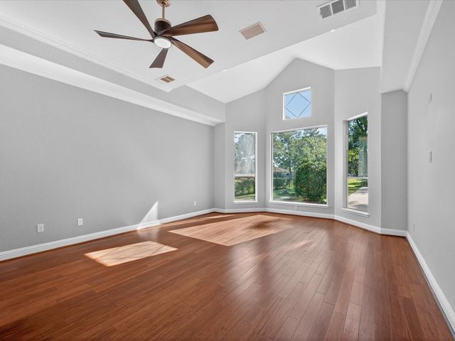 11 Gleannloch Estates Drive, Spring, TX 77379