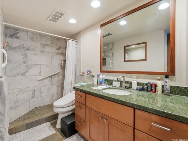 60 N Beretania Street 3010, Honolulu, HI 96817