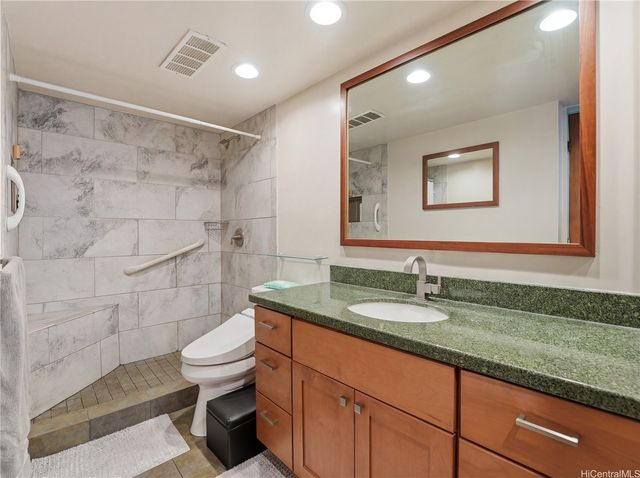60 N Beretania Street 3010, Honolulu, HI 96817