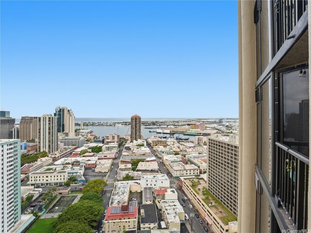 60 N Beretania Street 3010, Honolulu, HI 96817