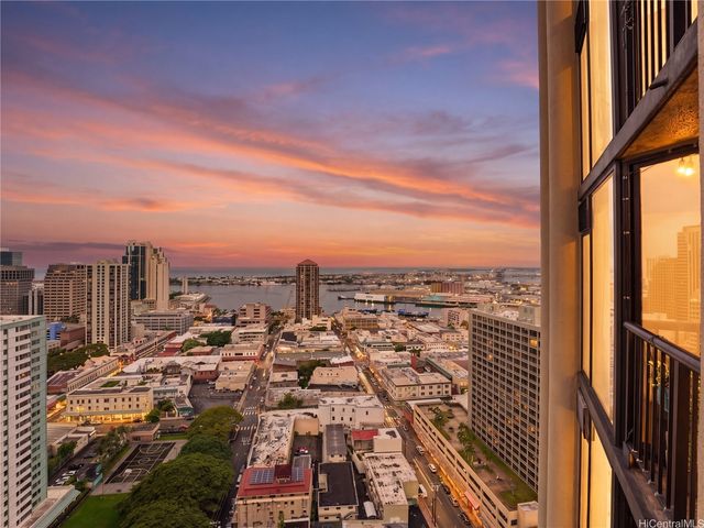 60 N Beretania Street 3010, Honolulu, HI 96817