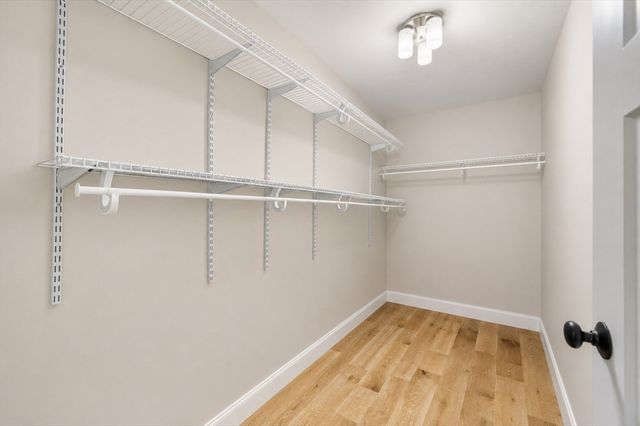 54 Canterbury St A, Hingham, MA 02043