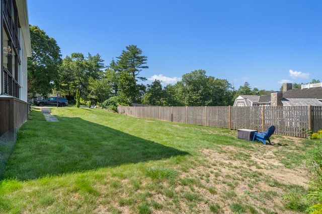 54 Canterbury St A, Hingham, MA 02043