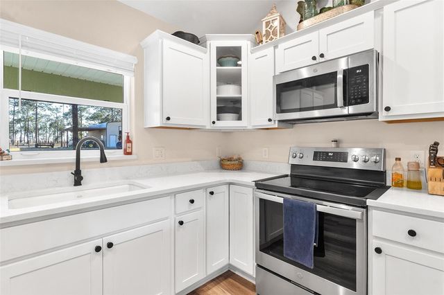 2495 COUNTY ROAD 245D, Oxford, FL 34484