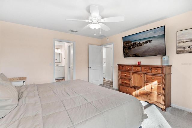 2495 COUNTY ROAD 245D, Oxford, FL 34484