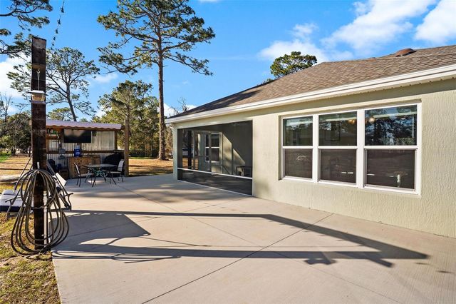 2495 COUNTY ROAD 245D, Oxford, FL 34484