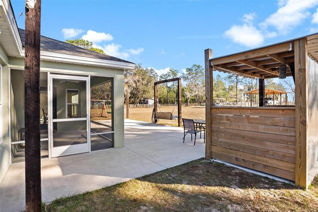 2495 COUNTY ROAD 245D, Oxford, FL 34484