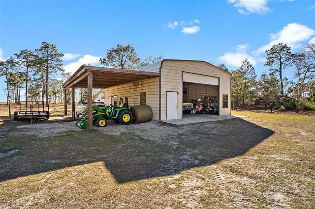 2495 COUNTY ROAD 245D, Oxford, FL 34484
