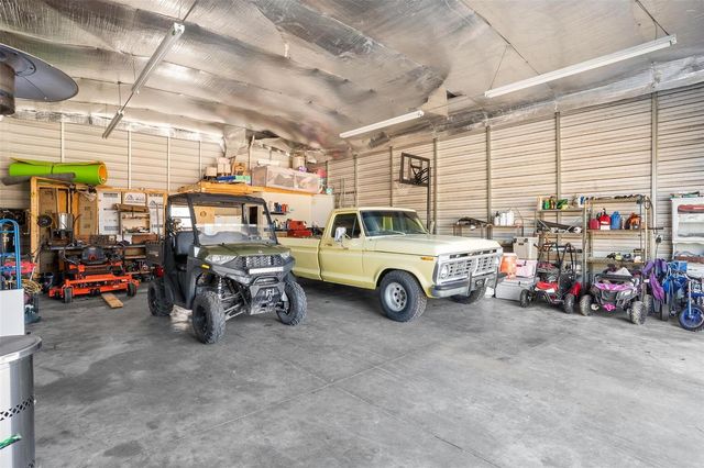 2495 COUNTY ROAD 245D, Oxford, FL 34484