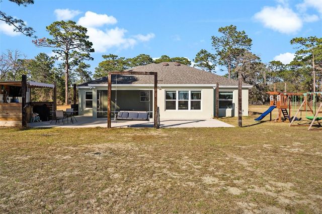 2495 COUNTY ROAD 245D, Oxford, FL 34484