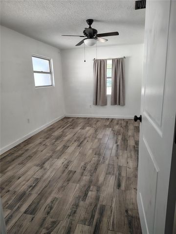 415 E BERESFORD AVENUE, Deland, FL 32724