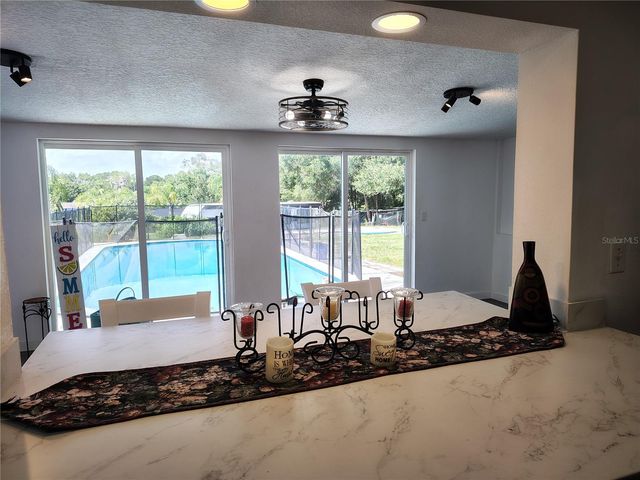 415 E BERESFORD AVENUE, Deland, FL 32724