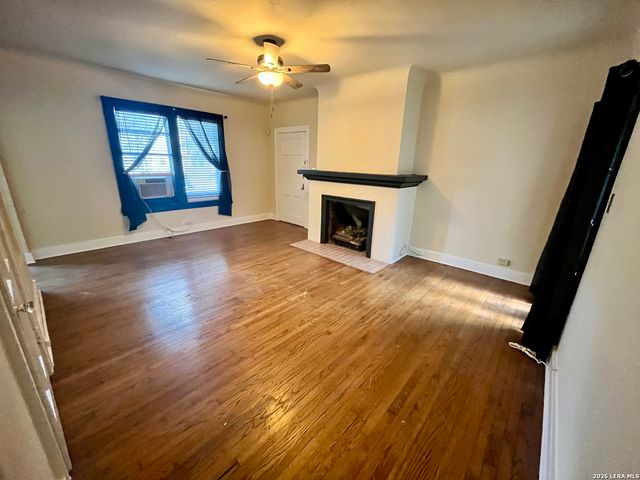 424 E Ashby Pl Apt 1, San Antonio, TX 78212