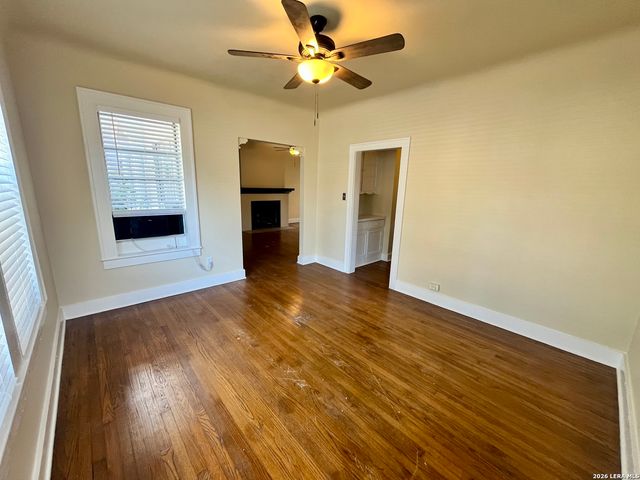 424 E Ashby Pl Apt 1, San Antonio, TX 78212