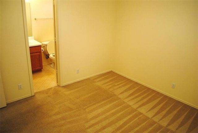 512 Celery LOOP, Austin, TX 78748