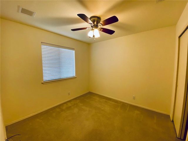 512 Celery LOOP, Austin, TX 78748