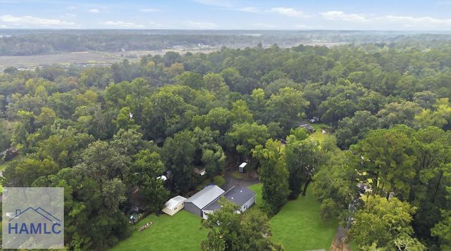 454 Pine Avenue, Midway, GA 31320
