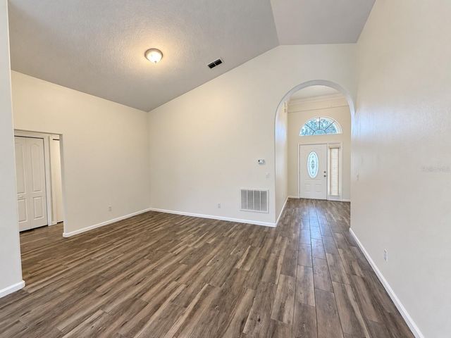 2813 MAYFLOWER LOOP, Clermont, FL 34714