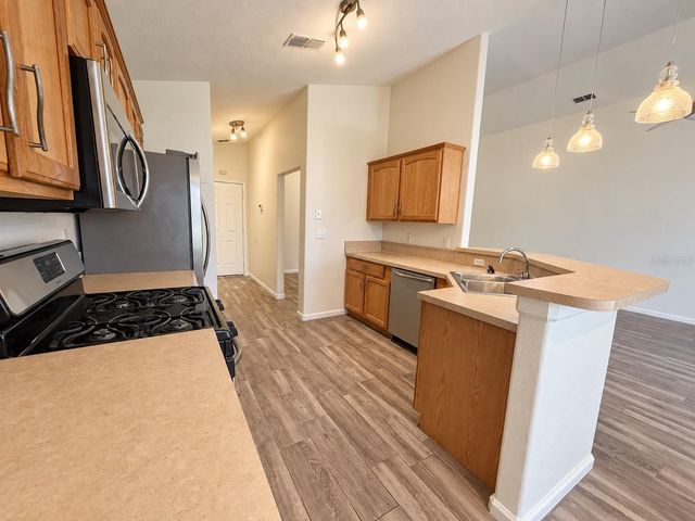 2813 MAYFLOWER LOOP, Clermont, FL 34714