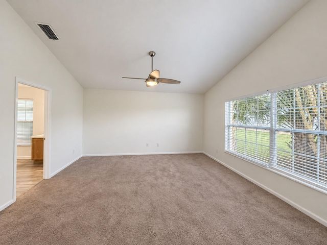 2813 MAYFLOWER LOOP, Clermont, FL 34714