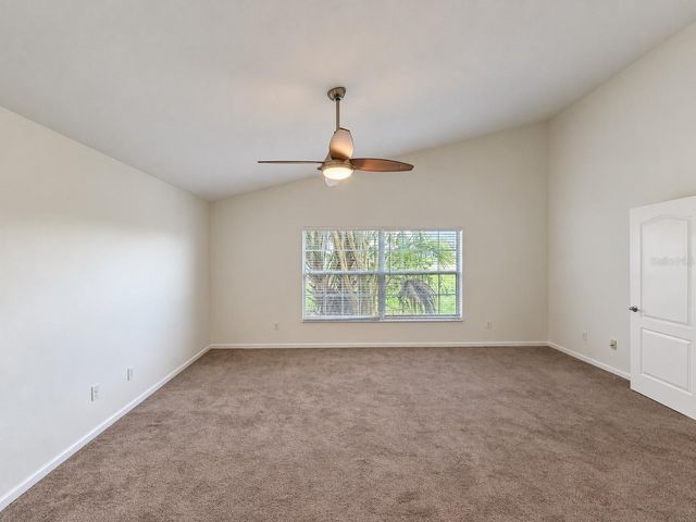 2813 MAYFLOWER LOOP, Clermont, FL 34714