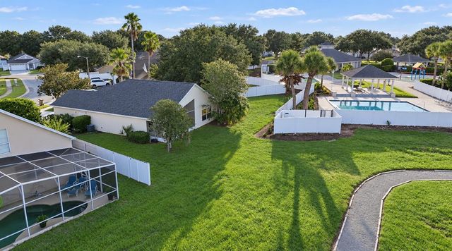 2813 MAYFLOWER LOOP, Clermont, FL 34714