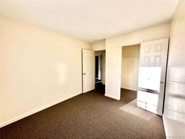 66 Creekside Circle, Spring Valley, NY 10977