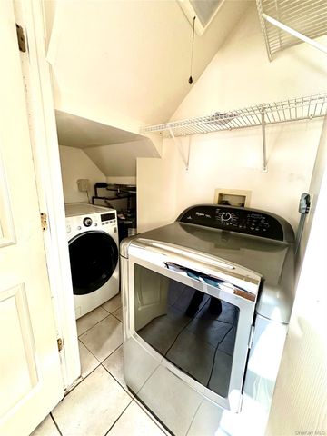 66 Creekside Circle, Spring Valley, NY 10977