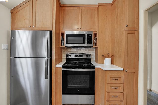 458 Key Blvd, Richmond, CA 94805