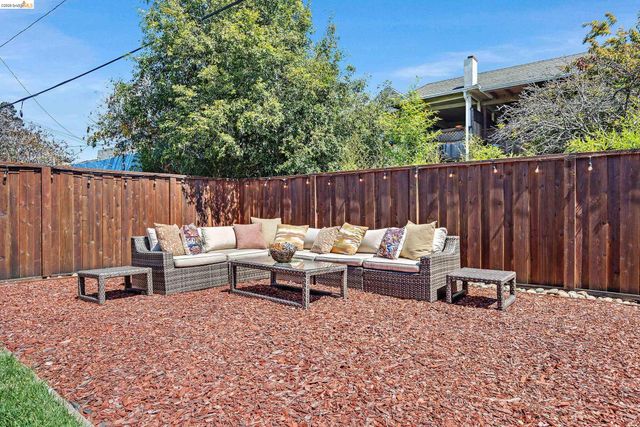 458 Key Blvd, Richmond, CA 94805