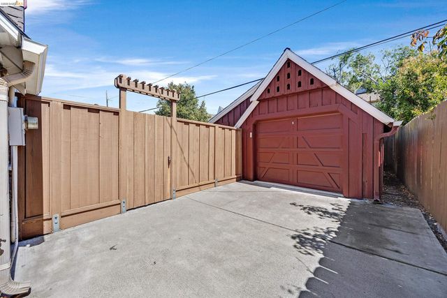 458 Key Blvd, Richmond, CA 94805
