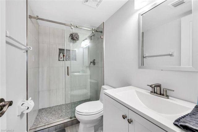 1100 Gulf Shore BLVD N 312, Naples, FL 34102