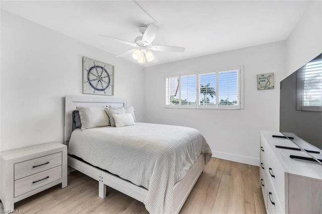 1100 Gulf Shore BLVD N 312, Naples, FL 34102