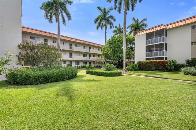 1100 Gulf Shore BLVD N 312, Naples, FL 34102