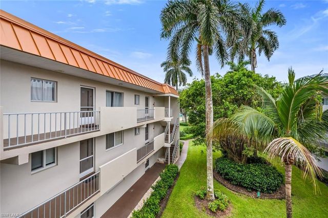 1100 Gulf Shore BLVD N 312, Naples, FL 34102