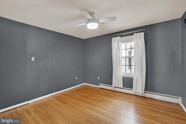 140 BOND ST, New Freedom, PA 17349