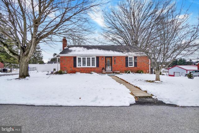 140 BOND ST, New Freedom, PA 17349